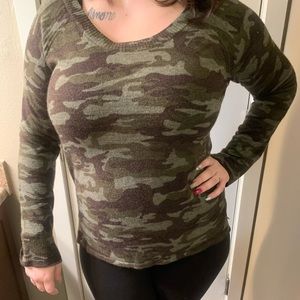 4/$20.00 bundle your items now!!!!